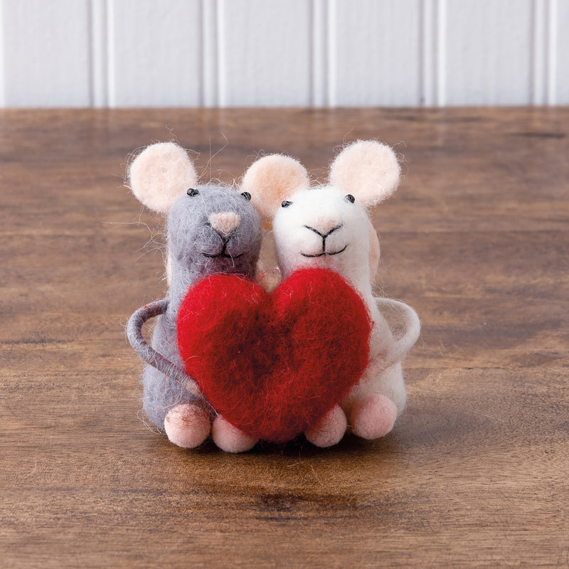 Mouse Couple Critter  (Pack of 4)